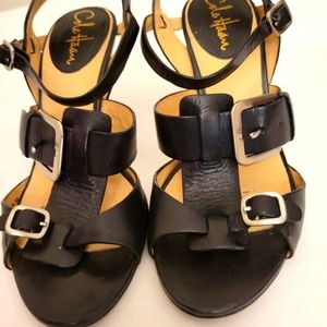 Cole Haan  black leather sandals size 5.5 pre-owned